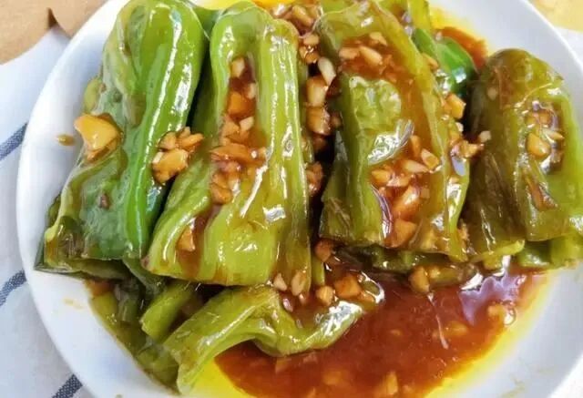 胆固醇的“克星”找到了，多吃这4种蔬菜，预防心血管疾病