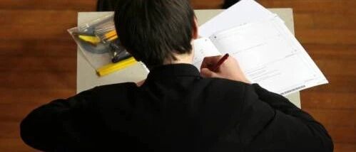 假期不是用来放纵的，是用来反超的！（转给家长）