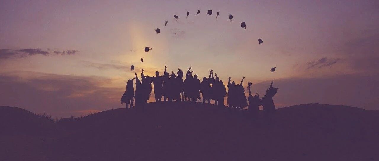 昔日顶流童星退出娱乐圈考上清华！背后原因令人深思