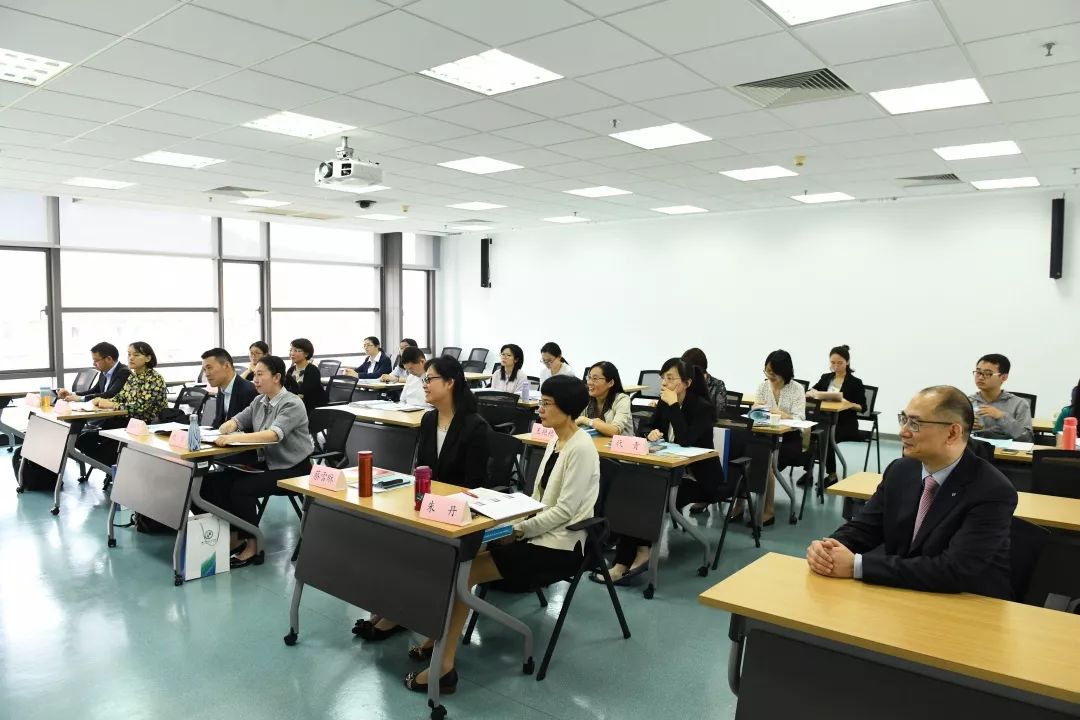 高級會計師培訓_北京中醫藥大學東直門職業技能培訓學校的高級催乳師證_上海高級催乳師培訓