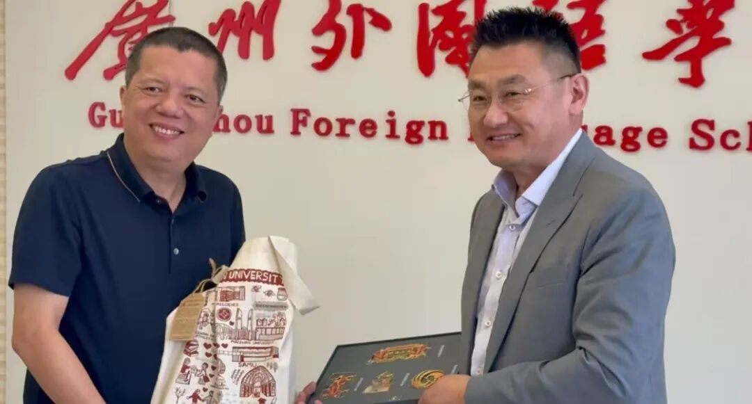 【图灵启示录】安侨教育领航 AI 时代变革：从 Amii 实验室的“深度智能”到广州学子的“身份突围”（二）