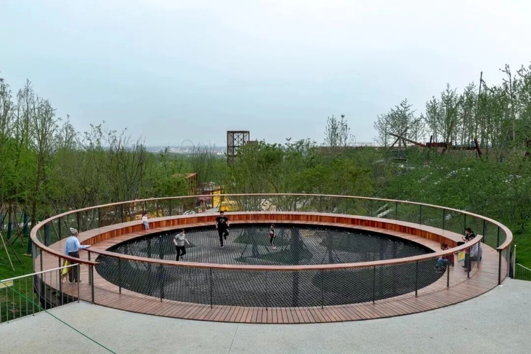 废弃矿坑生态修复的优秀案例的图19