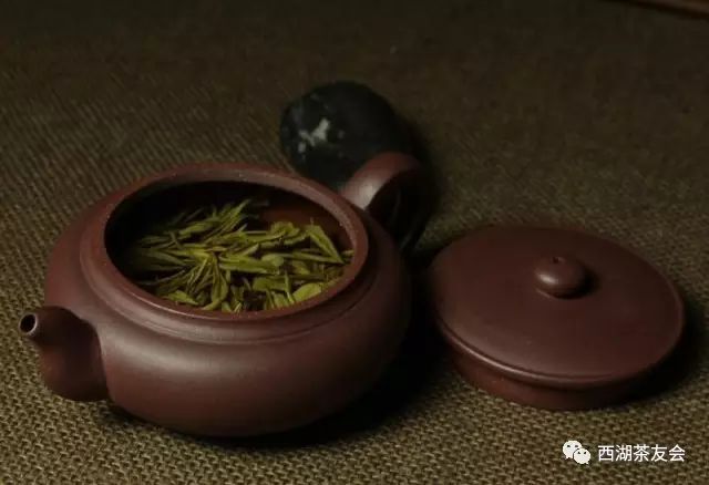 绿茶适合用什么紫砂壶(泡绿茶用什么泥料紫砂最好)