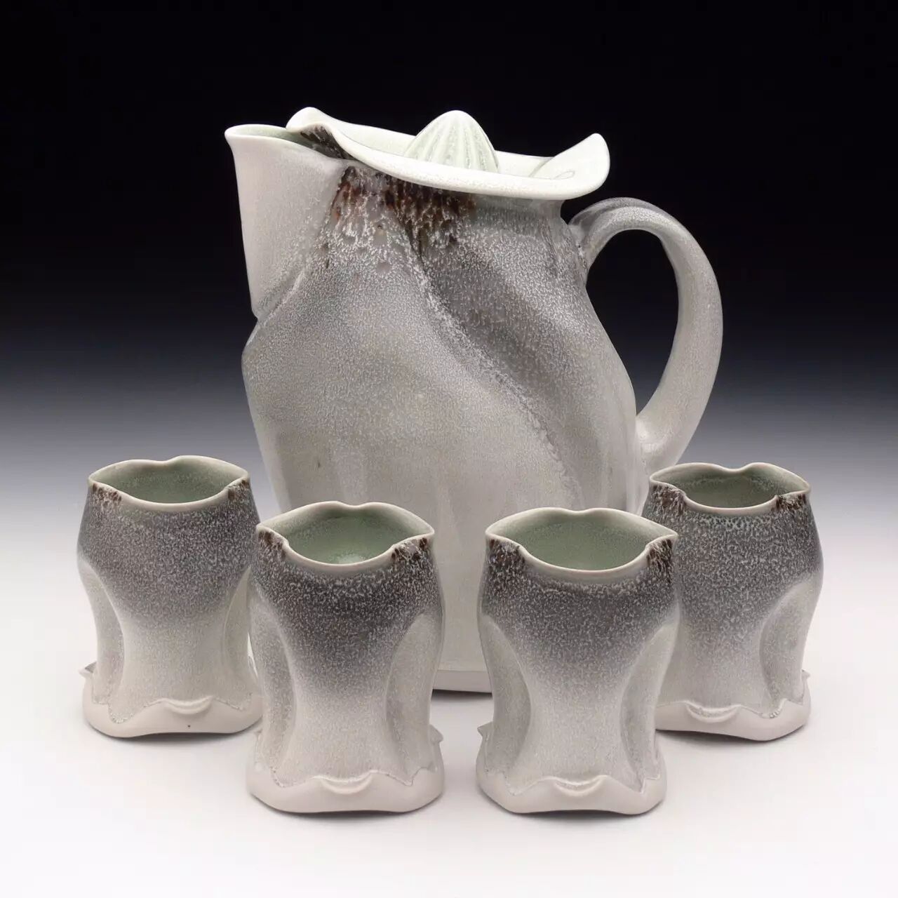 陶瓷的一百种玩法|它是泥浆里的520!