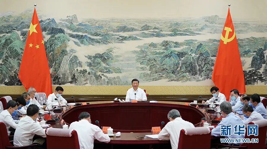 習(xí)近平在經(jīng)濟社會領(lǐng)域?qū)＜易剷系闹v話(圖3)