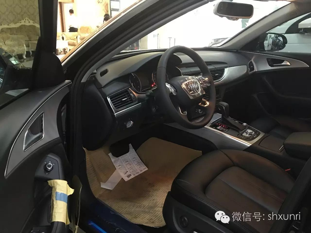 奧迪a6l新車到店,開學送好禮