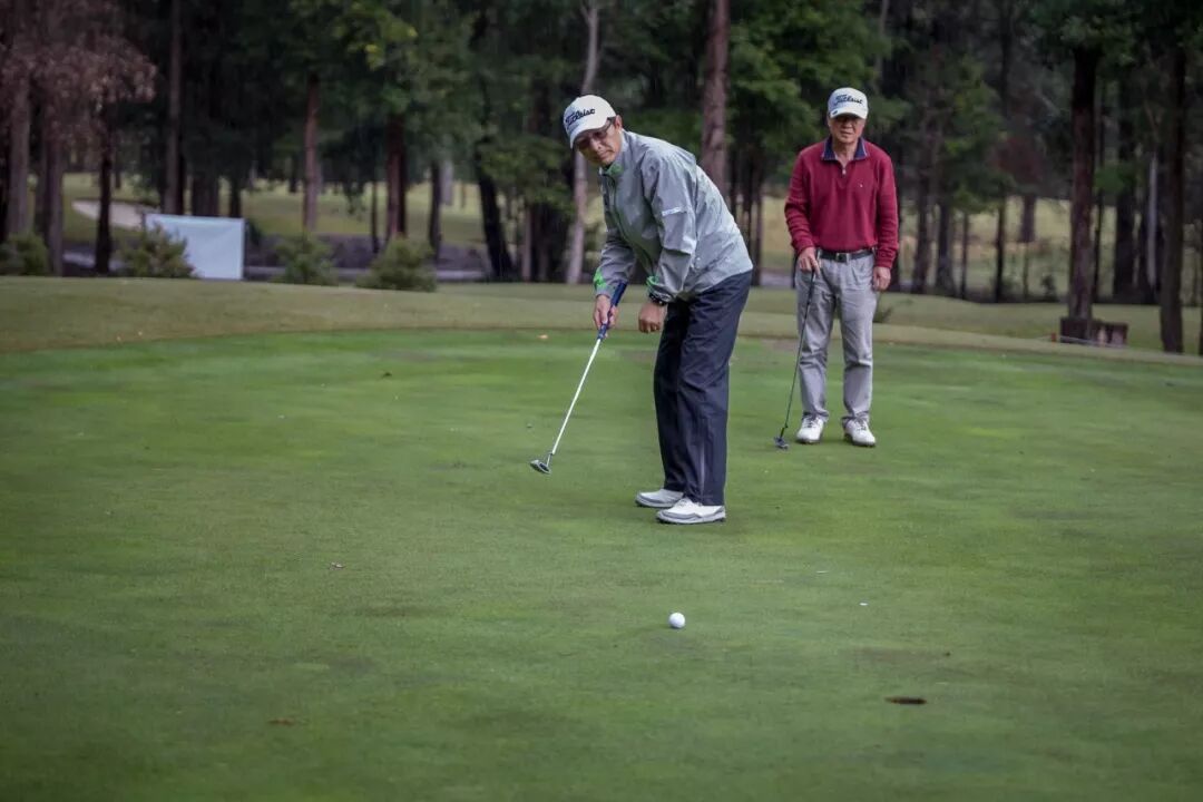 %name 没有免费的午餐，但是有免费的法拉利跑车！太任性！
