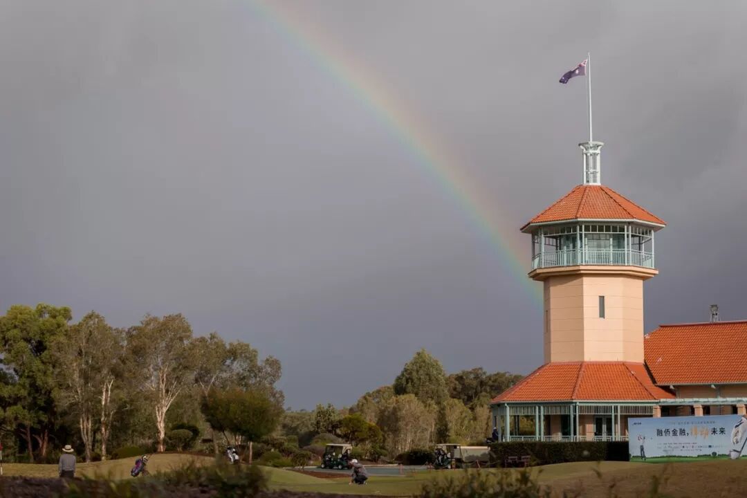 %name 没有免费的午餐，但是有免费的法拉利跑车！太任性！