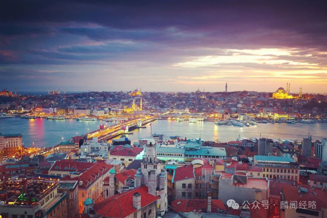 伊斯坦布尔的黄昏高清图片下载-正版图片501192687-摄图网
