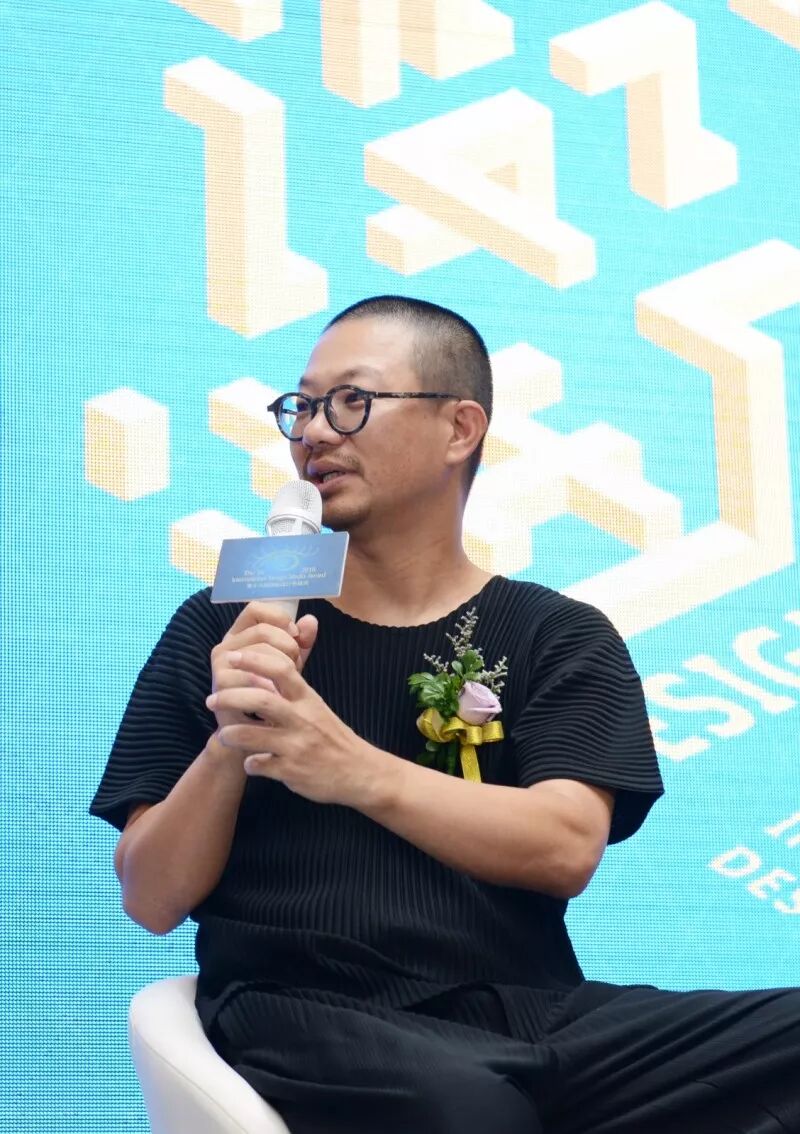 李益中佛山开讲,与众设计师探讨"设计进化论"