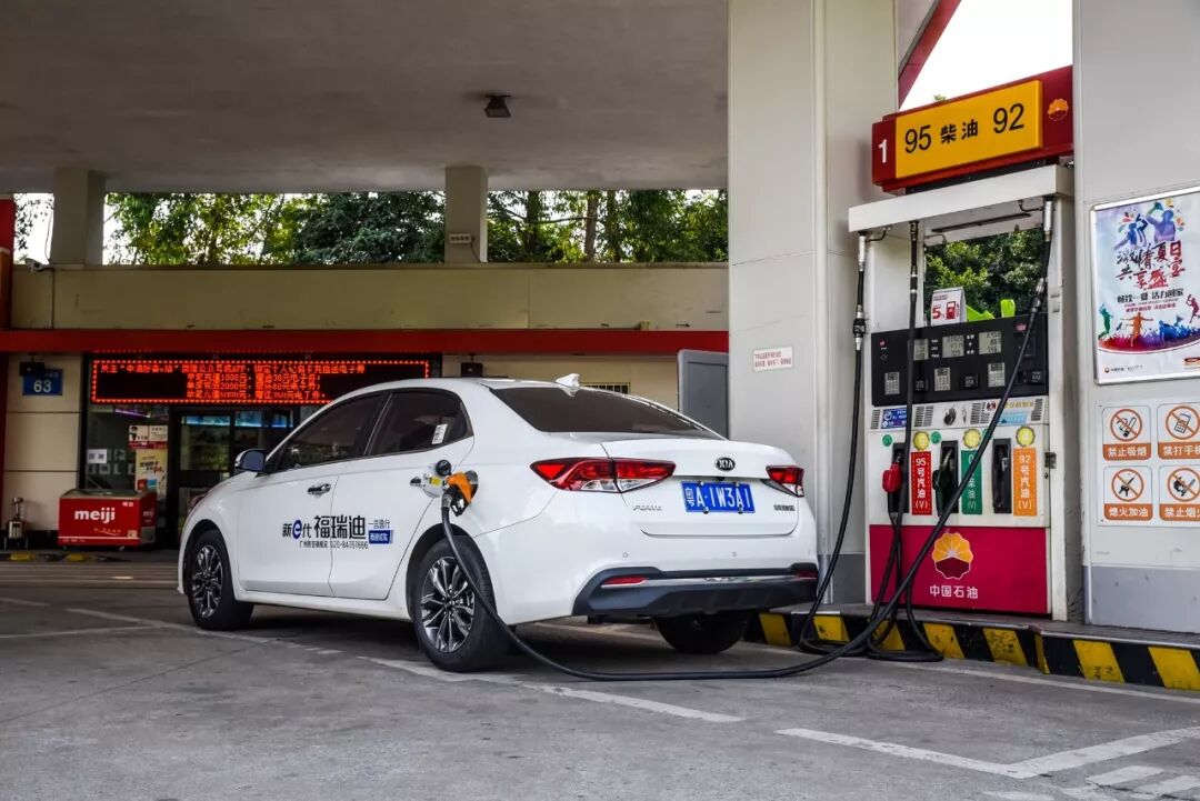 汽油燃点 去加油站加错油，后果竟然这么严重！然而90%的人还不知道