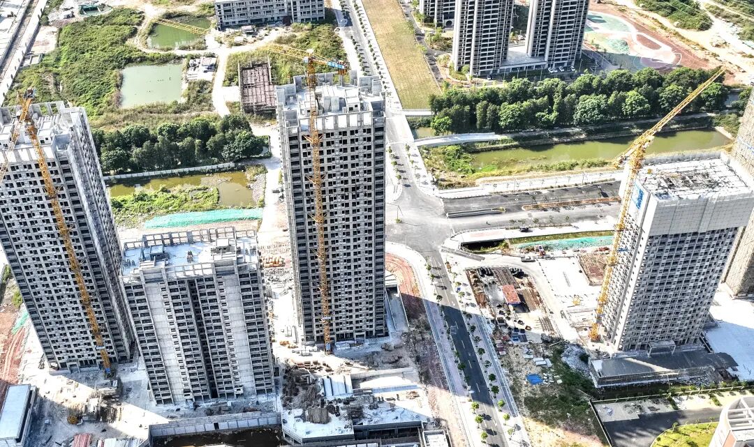 拍地1个月，南站球场改“足球公园”？业主：快点建吧