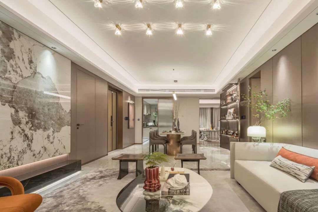 琶洲经济开发区获批，以后片区住宅更加*！保利湖光悦色能买吗？