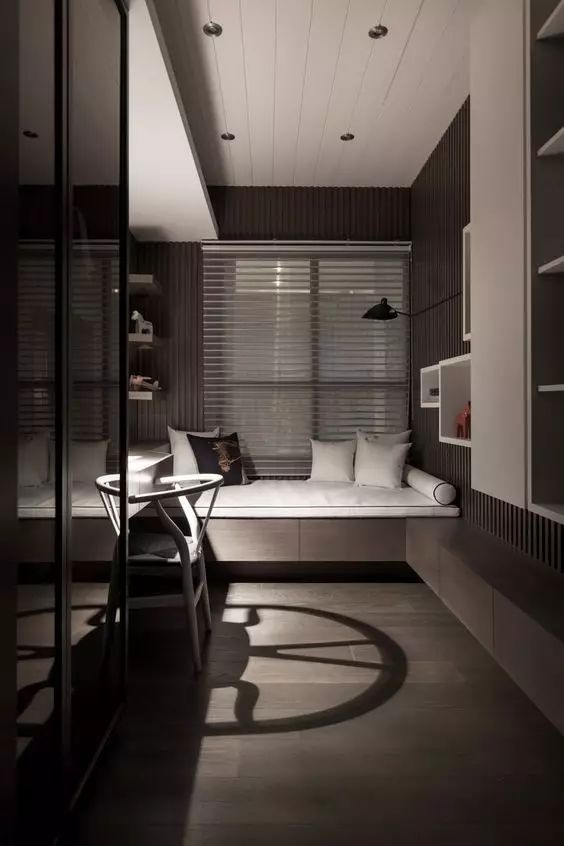 臥室小千萬別買床，現在流行這樣裝，漂亮又實用！ 生活 第26張
