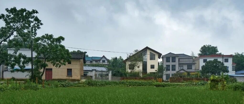 回到乡村，建一栋漂亮的房子