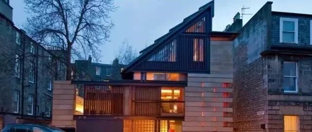 老爷子爆改66㎡别墅！一手烂牌， 却打出了王炸。设计师看了都要哭！