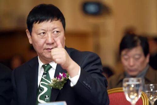 蒙牛纯甄伊利安慕希_慕希伊利蒙牛安是酸奶吗_安慕希是蒙牛还是伊利