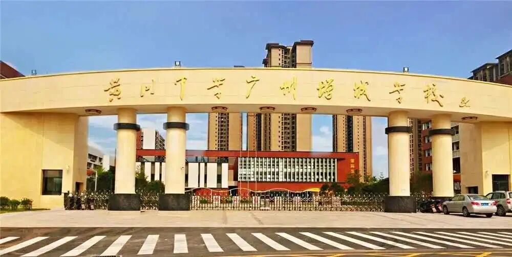 【双十一购房节】敏捷绿湖*府购房狂欢钜惠，业主再购*高赠40年物管费！