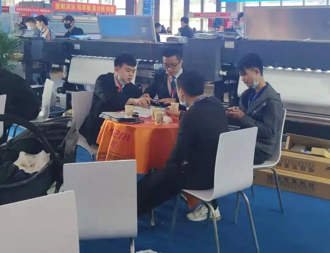卓達科技貴州廣告展會盛況！攜旗下機型驚艷大眾！(圖9)