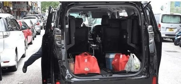 王菲48岁产子_王菲产子是真的吗今日新闻头条_王菲产子照片