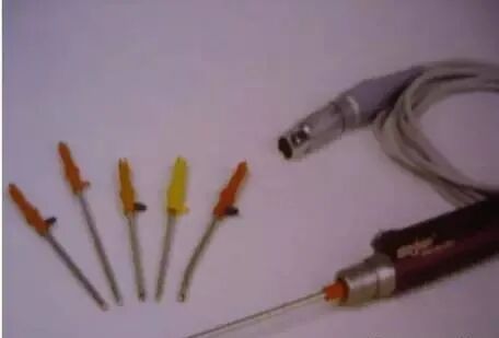 操作鼻窦镜时怎么摆基础必备 丨 鼻内镜鼻窦手术的操作过程详解_https://www.jmylbn.com_新闻资讯_第7张