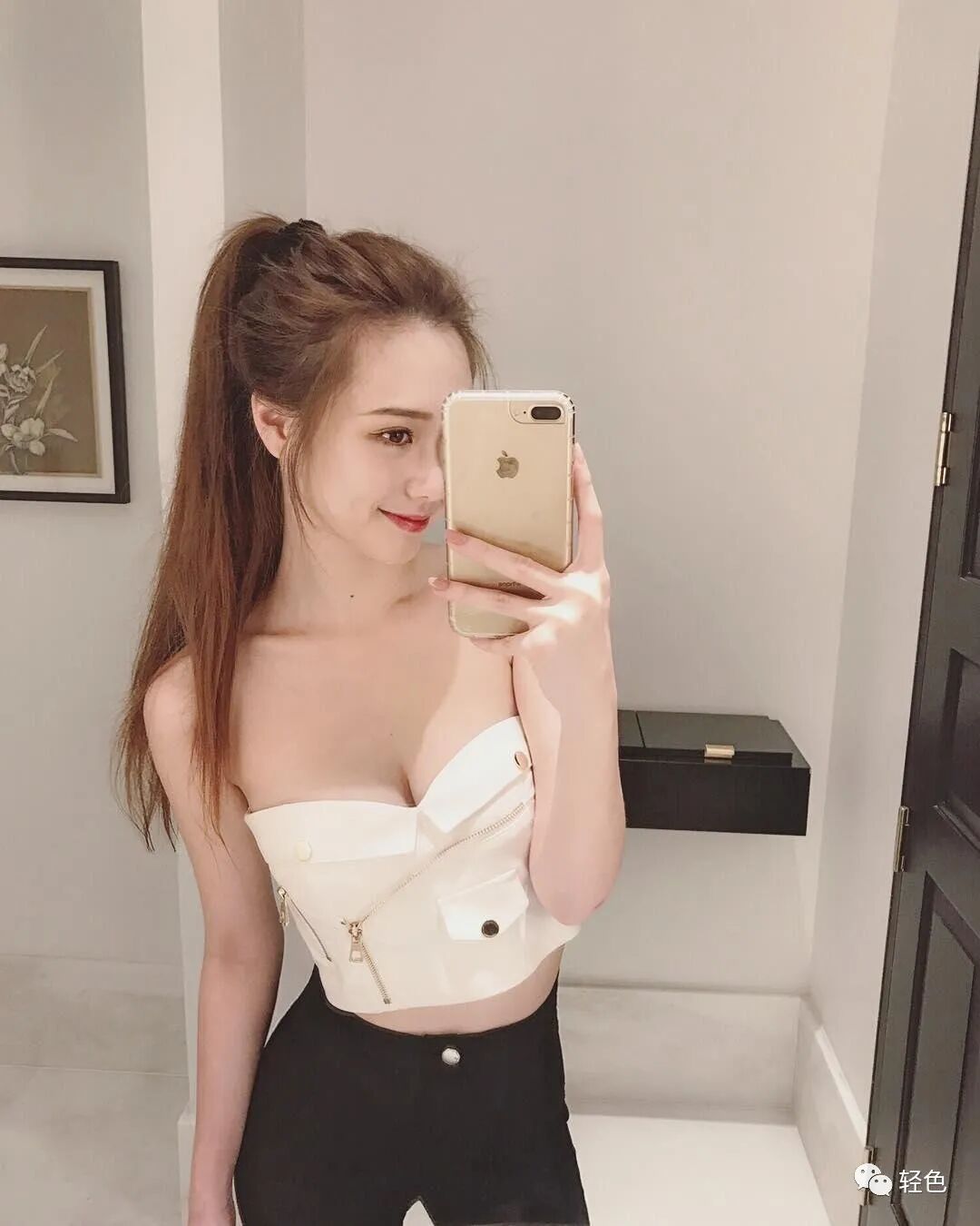 【美女】天使脸庞+魔鬼身材，台湾大学校花的美与色（组图） - 5
