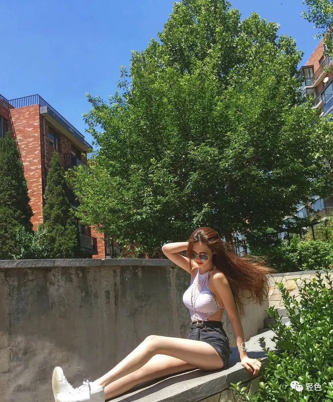 【美女】天使脸庞+魔鬼身材，台湾大学校花的美与色（组图） - 31