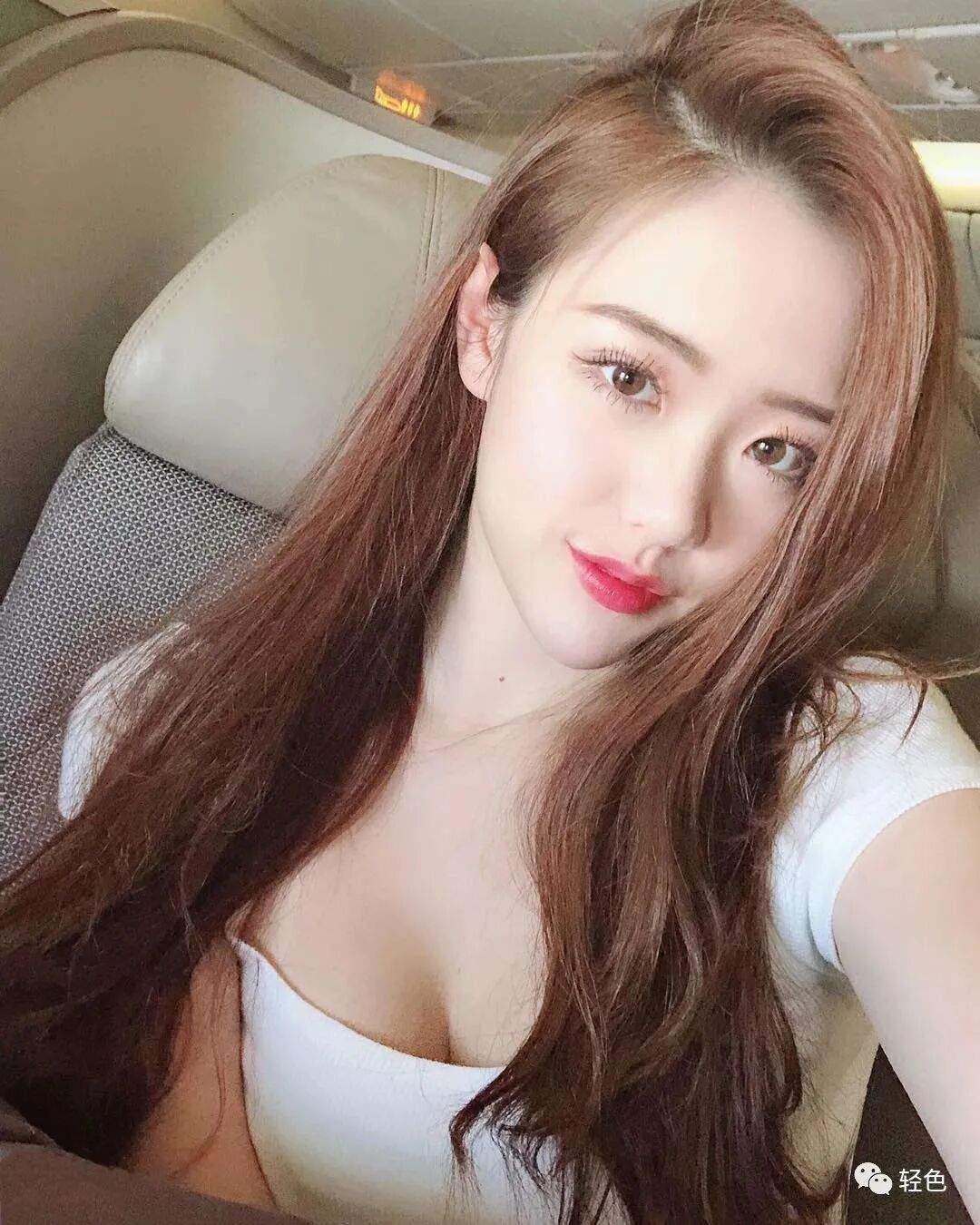 【美女】天使脸庞+魔鬼身材，台湾大学校花的美与色（组图） - 25