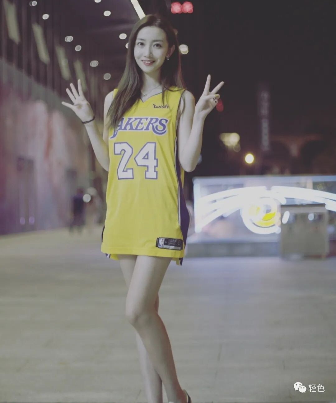 【美女】御姐气质的NBA女主播，长相甜美清纯动人（组图） - 33