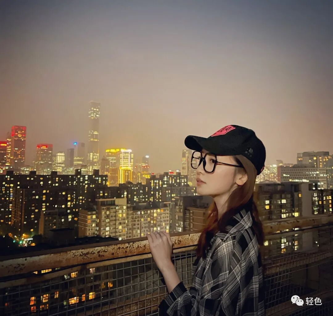 【美女】御姐气质的NBA女主播，长相甜美清纯动人（组图） - 23