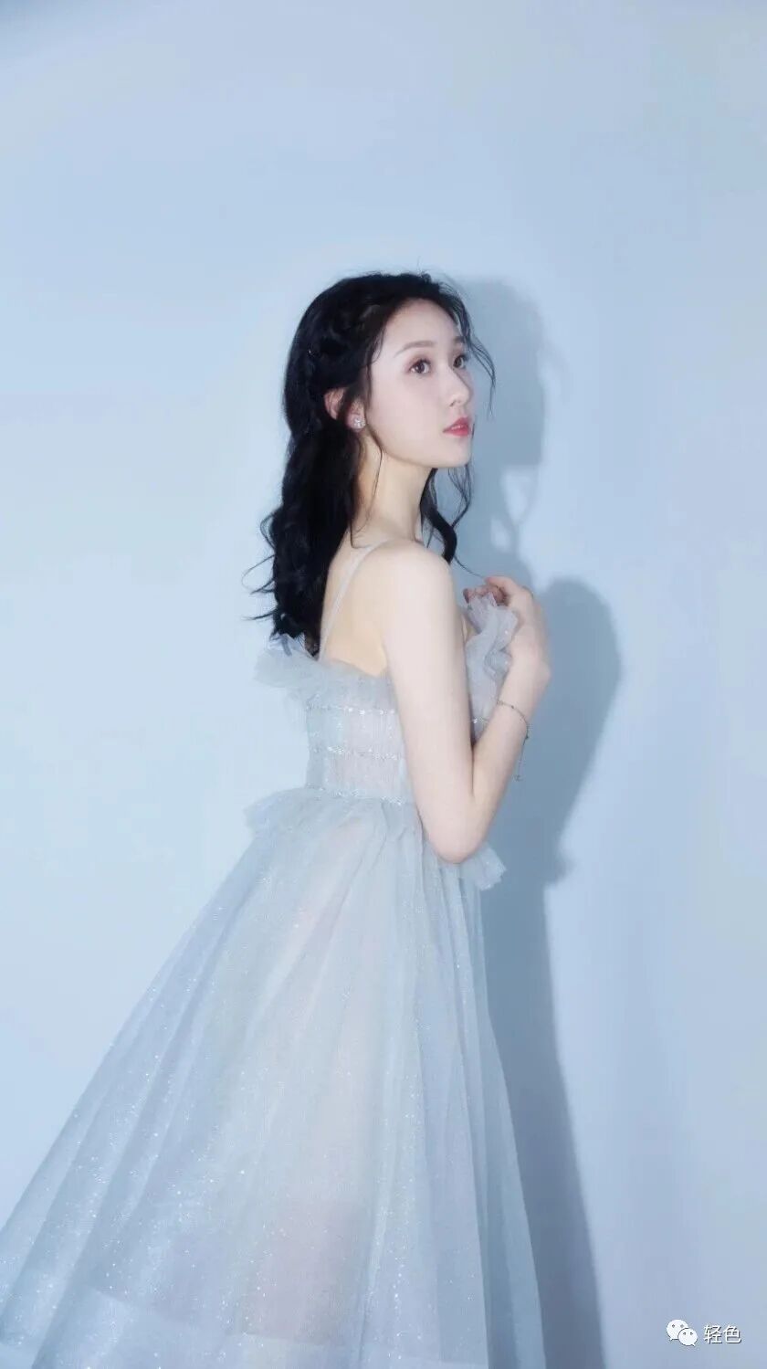 【美女】“清纯校花”王子璇有多美？白色衬衫裙气质超然，妥妥初恋女友风（组图） - 15