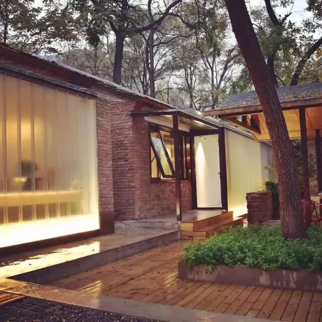 安缦的设计师在北京设计了一处“农民房”，现在一房难求