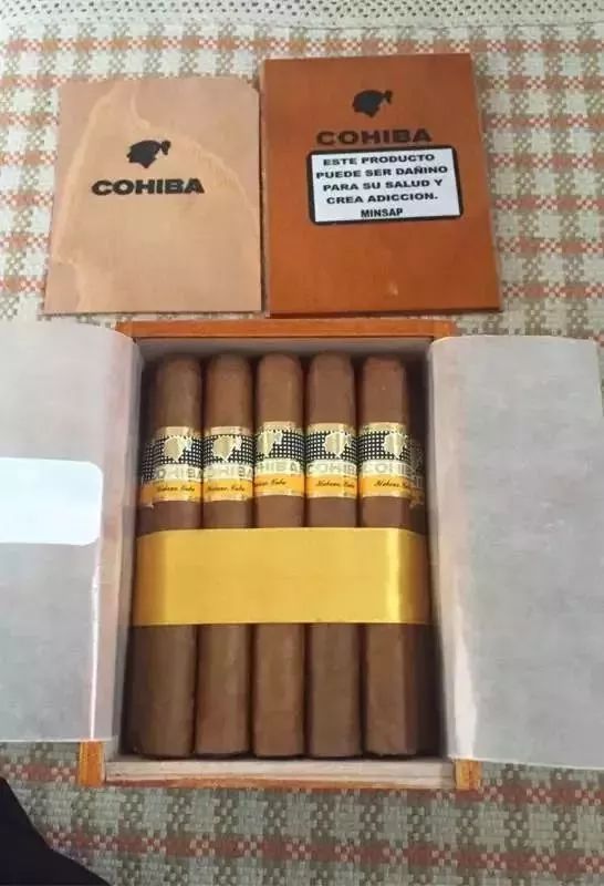 如何在包裝盒上辨別真假古巴雪茄？