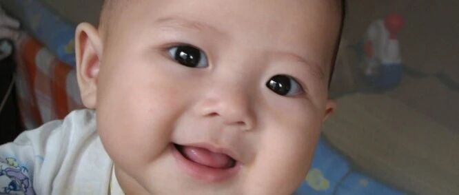 超强干货 | 12个亲子游戏教你如何促进0-1岁宝宝视觉发育？