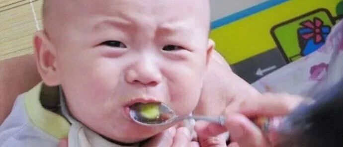 孩子吃药就吐，要不要补喂？补喂多少呢？