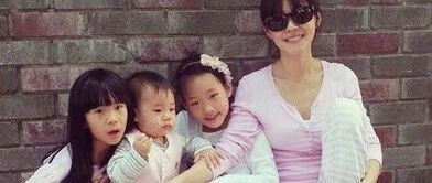 同是生了3个女儿，为何小S自卑隐忍，贾静雯却翻了身？