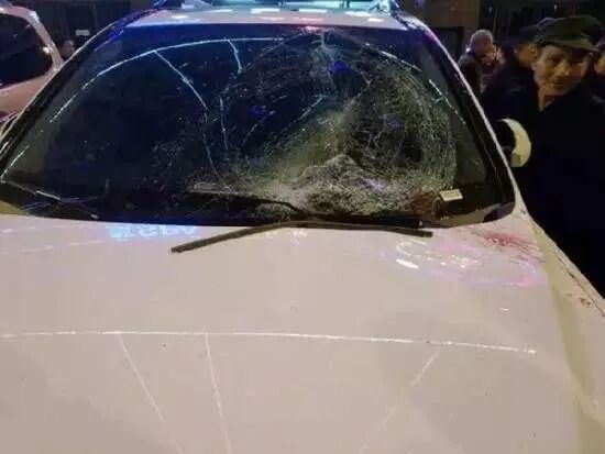 不让看电视，9岁孩子跳楼！孩子人生3次叛逆期，你一定得这样管