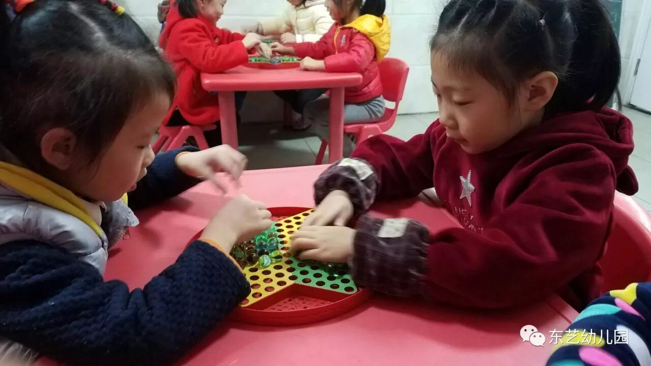 跳棋的正确玩法_跳棋如何玩儿_玩法正确跳棋怎么玩