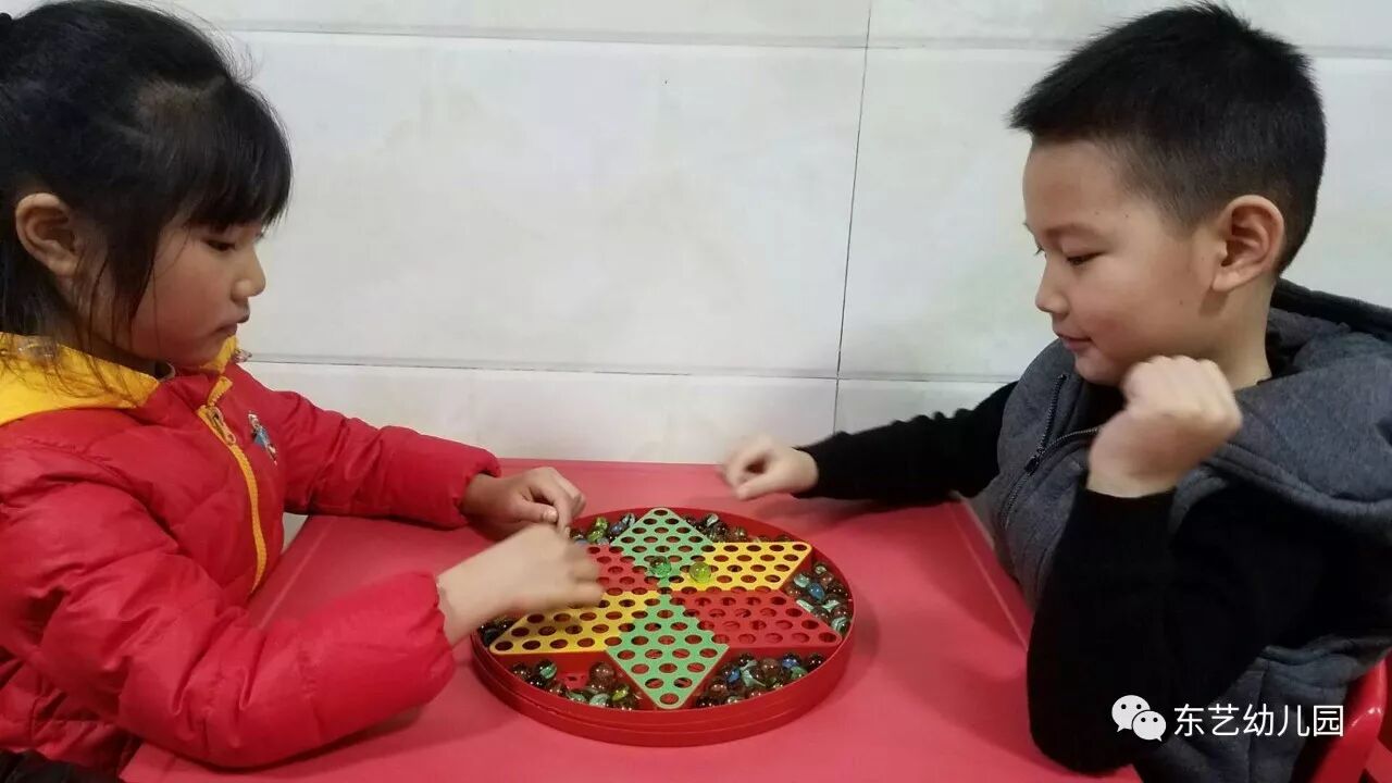 跳棋的正确玩法_跳棋如何玩儿_玩法正确跳棋怎么玩