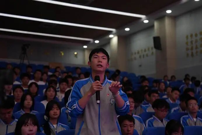 04019fcc325987f6447edd996b43422e