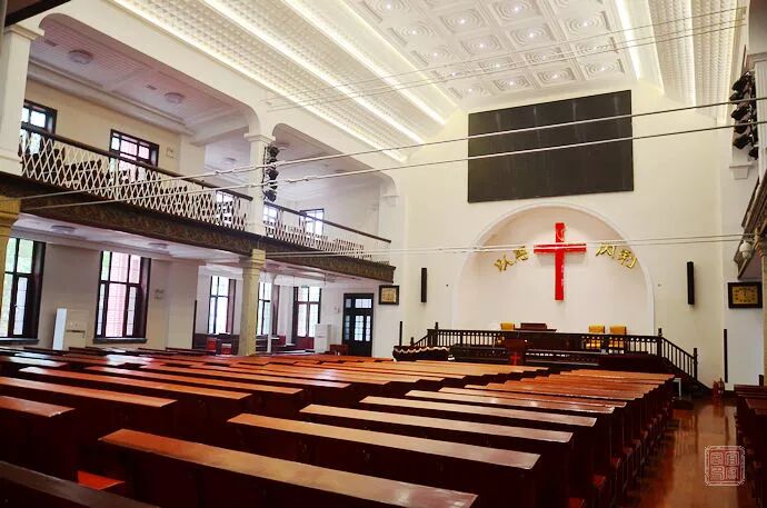 『馨香槐荫』第一座完全由中国人投资建造的基督教建筑——经四路基督教堂