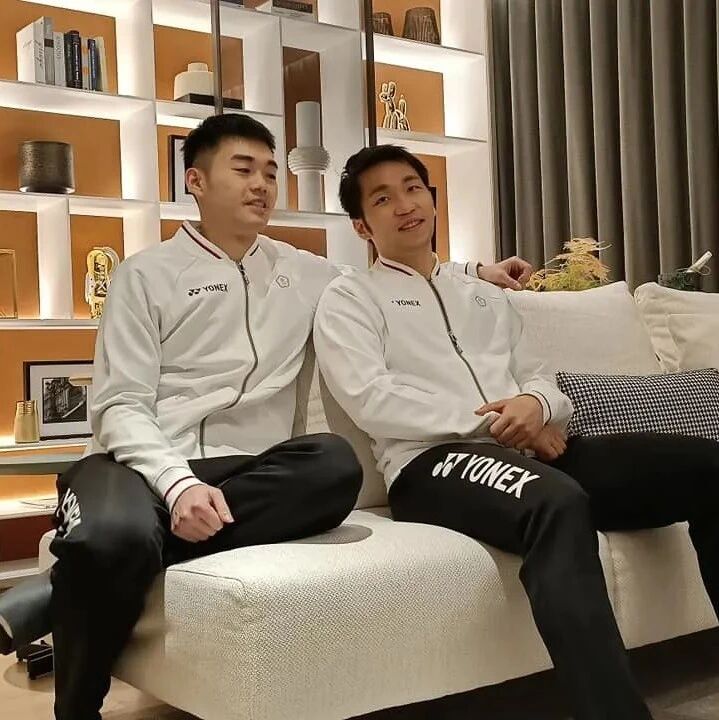 李洋王齐麟购置房产,每平米约4万人民币