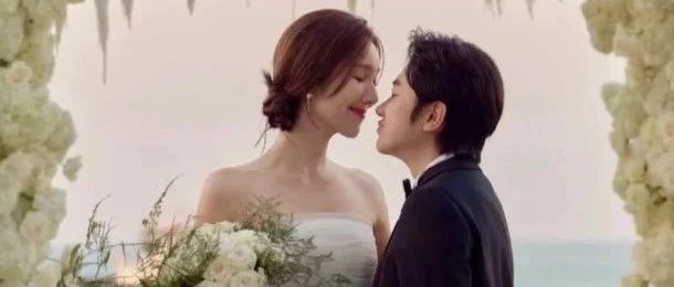 《水饺皇后》王祖蓝,花800万给妹妹买房,让人突然明白163的他,为何会被175的李亚男看上……