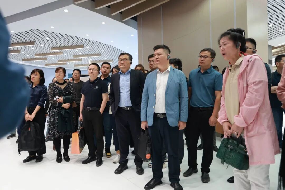 企业行 | 走进浪潮智能工厂 领略数字化转型时代浪潮