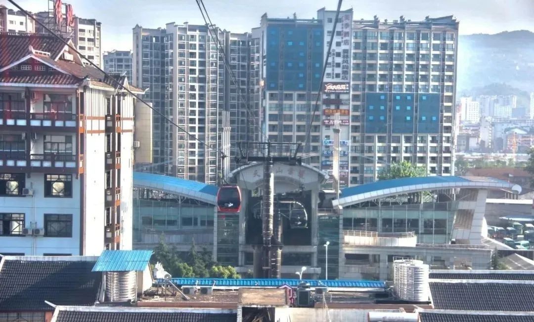 张家界天门山介绍 张家界旅游攻略，详细介绍张家界天门山游玩攻略