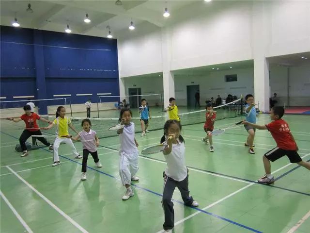 孩子練羽毛球，家長同樣也能學到許多！ 親子 第2張