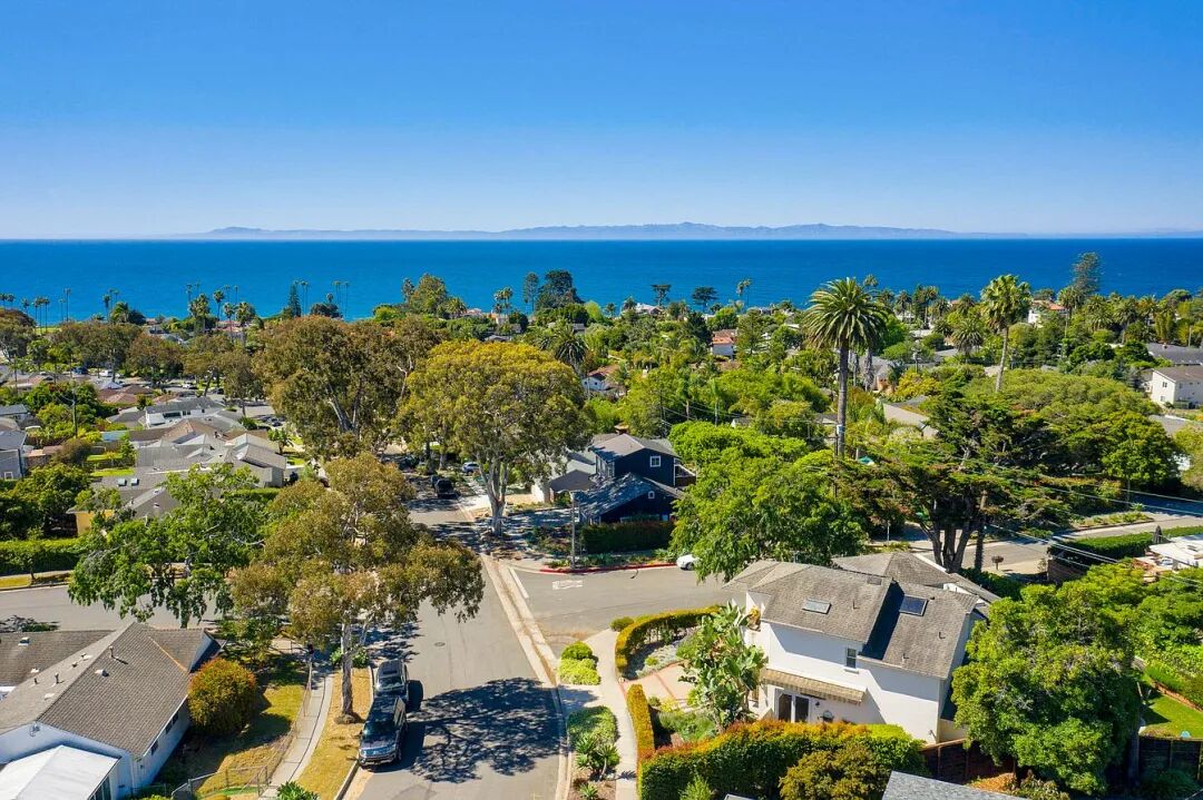 【地产】花园小镇——Santa Barbara | 洛杉矶尔湾地产经纪-GRACE GUI桂铭