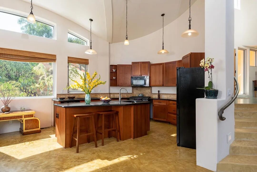 【地产】花园小镇——Santa Barbara | 洛杉矶尔湾地产经纪-GRACE GUI桂铭