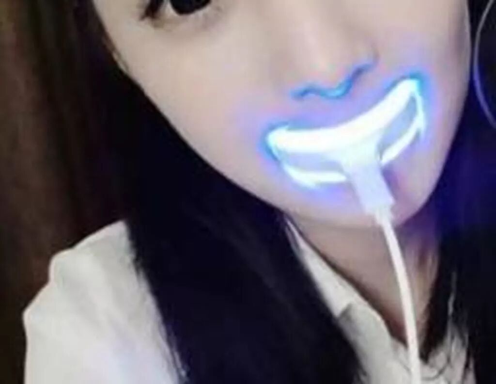 厉害了我的姐，还当“小白鼠”呢，牙都不要了？