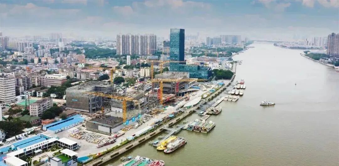 荔湾保利越秀天启，*后一栋，附*新特价表！